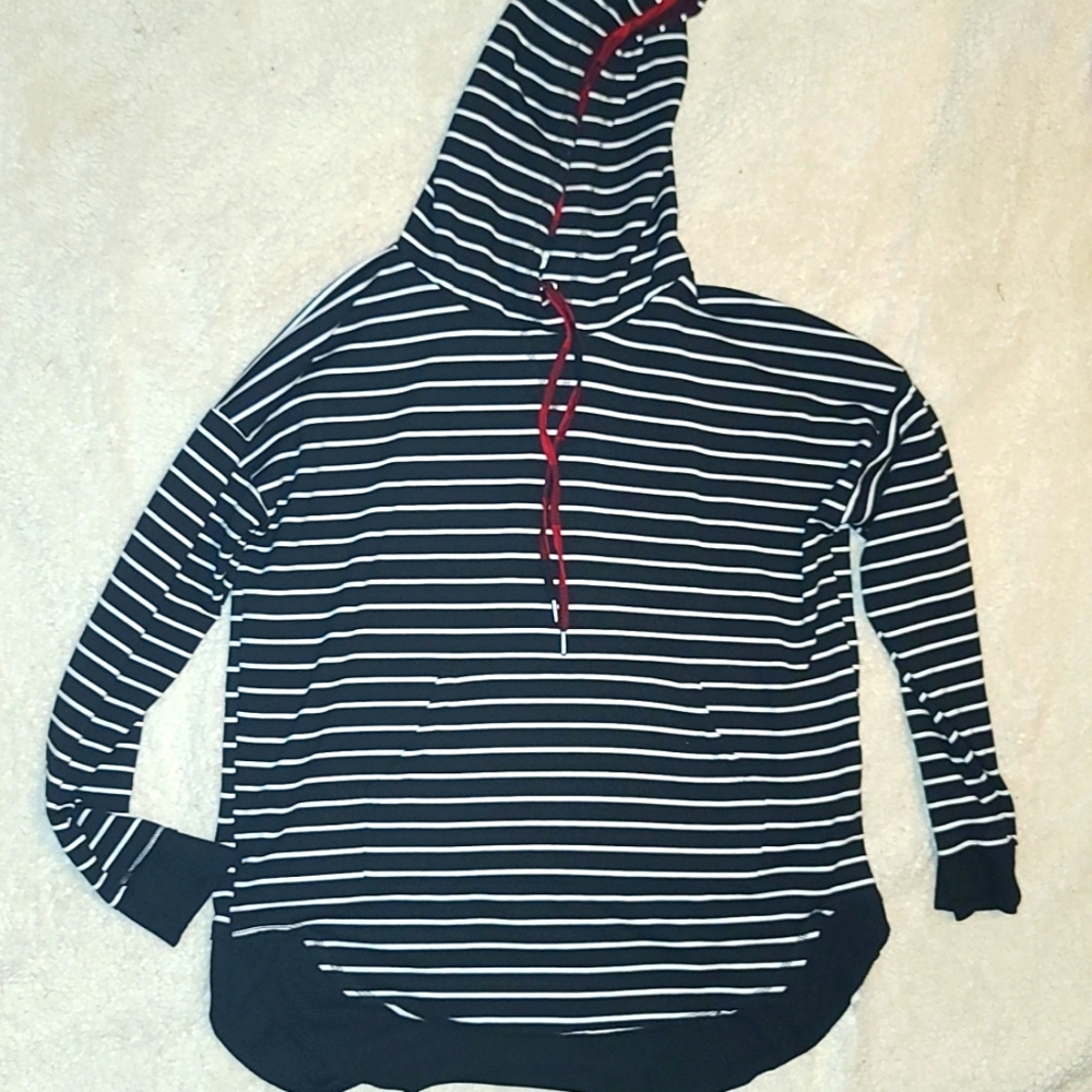 Maurices sz XL plus striped drawstring hoodie